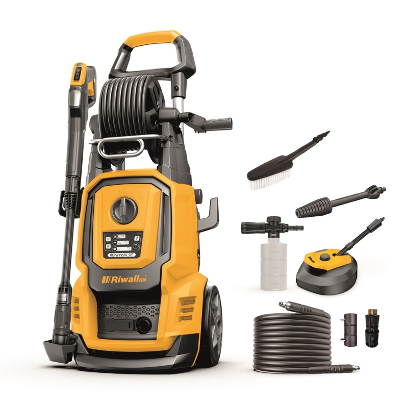 Riwall PRO REPW 180 RC SET - elektrická tlaková myčka 180 barů s dálkovým ovládáním a příslušenstvím
