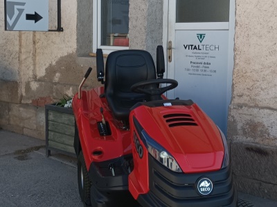 Travní traktor Seco Starjet  UJ - 102