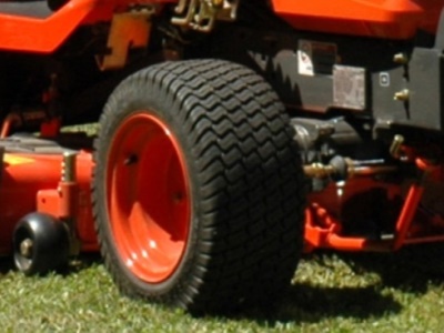 Malotraktor Kubota BX261 Cab