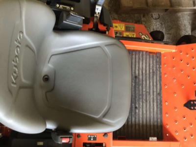 Traktorová sekačka Kubota Z122R