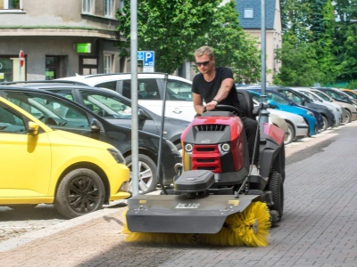 Zametací kartáč