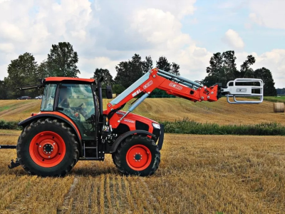 Čelní nakladače LC SNR 400 pro traktor Kubota M5111