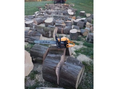 Riwall PRO RPCS 6250 - řetězová pila s benzínovým motorem 62 cm3