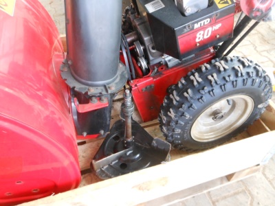 MTD E640F 80/66 - sněhová fréza