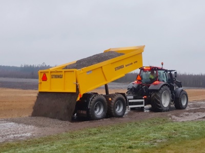 Traktorový sklápěcí vůz DumpLoada DL800