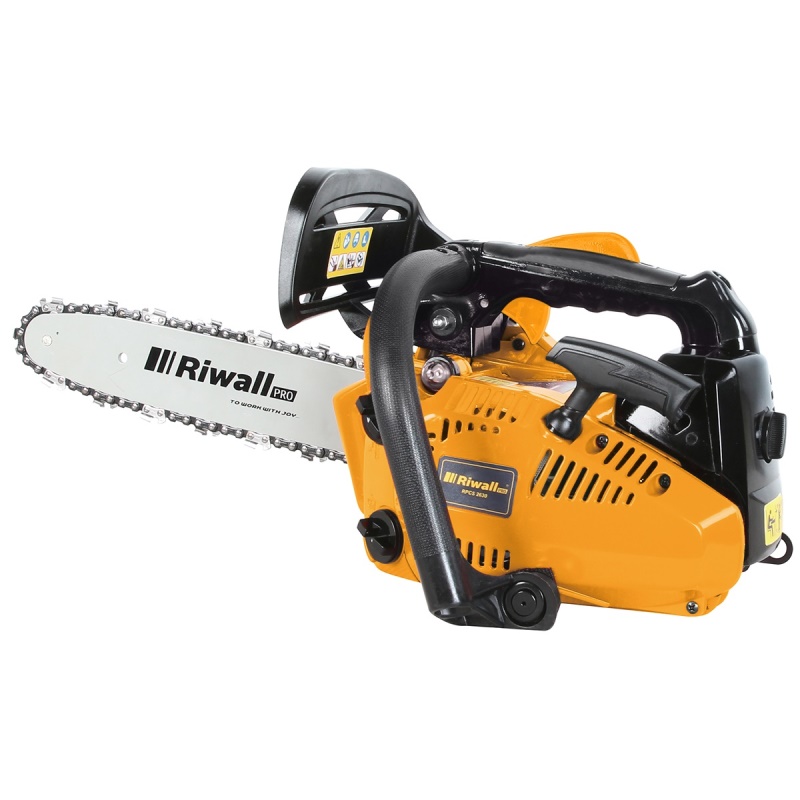 Riwall PRO RPCS 2630 - řetězová vyvětvovací pila s benzinovým motorem 25 ccm