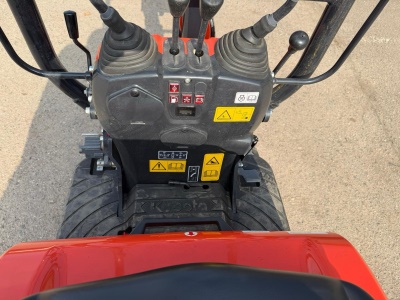 Minibagr Kubota K008-5