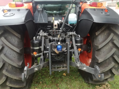 Traktor Kubota M9960