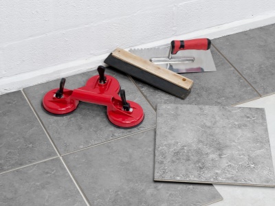 KRTH50403 - Přísavka na sklo tříbodová