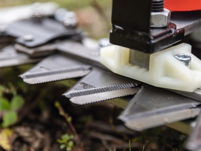 Scheppach BMS 196-88 - lištová sekačka na vysokou trávu s pojezdem