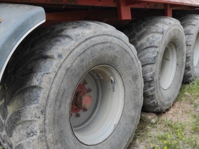 Rozmetadlo hnoje BROCHARD Dragon EV 2000 