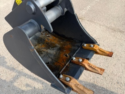 Minibagr Kubota K008-5