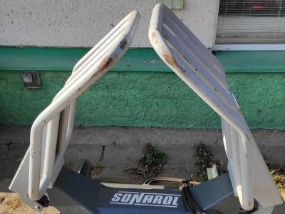 Kleště na balíky CBE SNR 1700 JCB