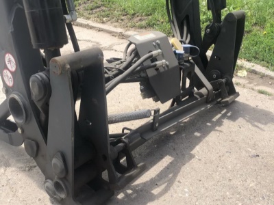 Čelní nakladač Q180N EURO