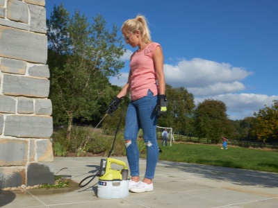 Ryobi OWS1880 - aku 18 V postřikovač s 3,5l nádobou ONE+ (bez baterie a nabíječky)