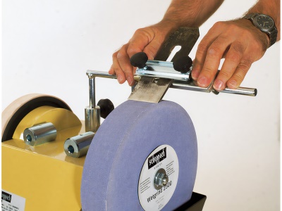 Scheppach JIG 70  ( na broušení rovných ostří ) - pro systémy Tiger