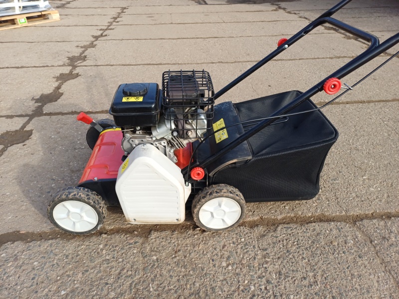 Vertikutátor VeGA GT 5654 benzínový