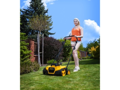 Riwall PRO RAV 3820i - aku travní provzdušňovač 2x20 V (bez baterie a nabíječky)