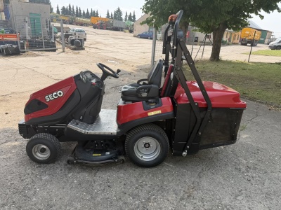 Travní traktor SECO  MP 122 D