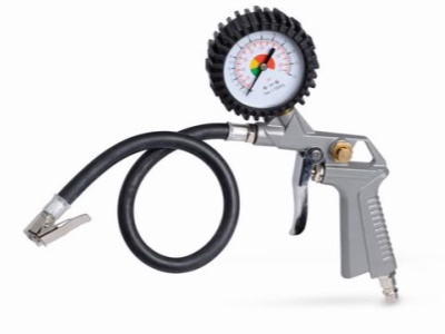 POWX1730 - Kompresor 1100W 24L  plus  6 ks přísl bezolejový