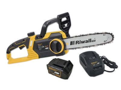 Riwall PRO RACS 2520i SET - aku řetězová pila 20 V s bezuhlíkovým motorem + 4Ah baterie + nabíječka