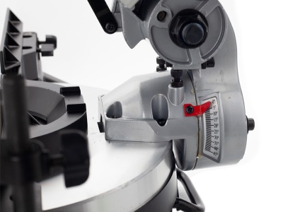 Pokosová pila s  funkcí stolní kotoučové pily 2 v 1 Procraft CMS25