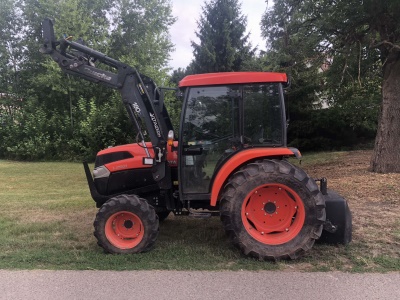Kubota L2501 s čelní nakladačem Q180 Euro a závažím 500 kg