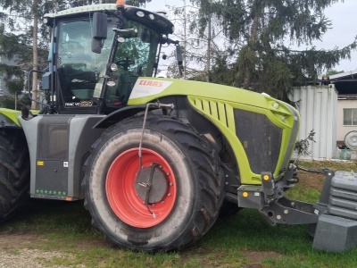 Zemědělský traktor CLAAS Xerion 5000 Trac VC