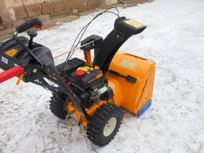 Sněžná fréza - Cub Cadet 524 SWE 