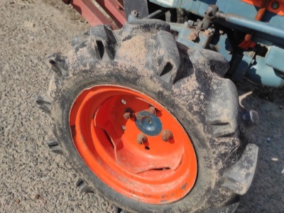Kubota B5001