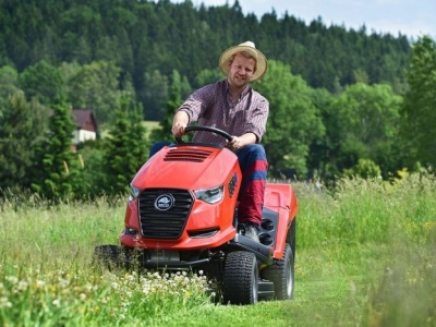 Zahradní traktor Seco Challenge AJ V1