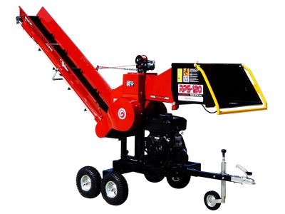Špalíkovač se spalovacím motorem Model RPS-120 Remet (27 HP) + Pásový dopravník 2,3m + Terénní podvozek