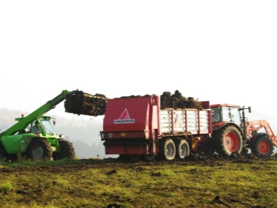 Kubota M 130 X
