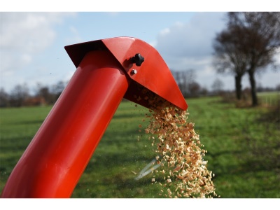 GTM GTS 1300 RG - benzinový drtič dřeva s pásovým pojezdem