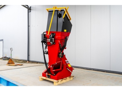 Diskový štěpkovač RT-630R za traktor s hydraulickým válcem Remet