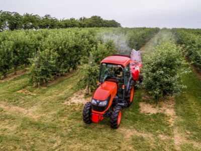 Zemědělský traktor Kubota M5091N Cab